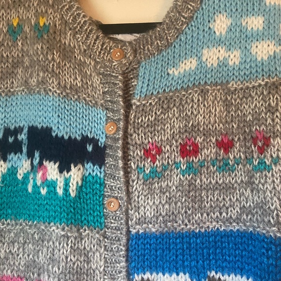 Vintage Novelty Print Grey and Blue Knitted Sweater Vest - Picture 5 of 7